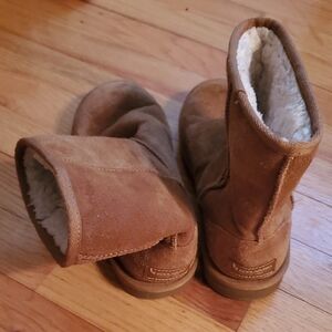Koolaburra Kids Tan Boots
